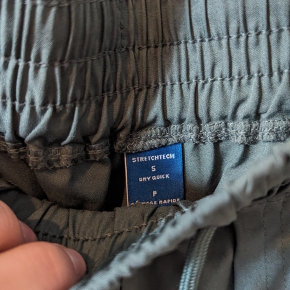 Old Navy Stretch Elastic High-Waist Jogger - Picture 6 of 8